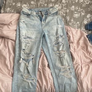 American eagle stretchy high waisted mom jeans size 0